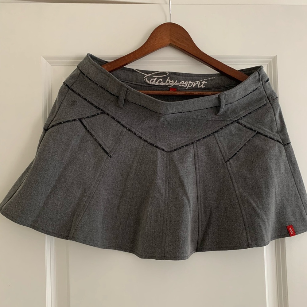 Good condition Esprit skirt nice match with boots